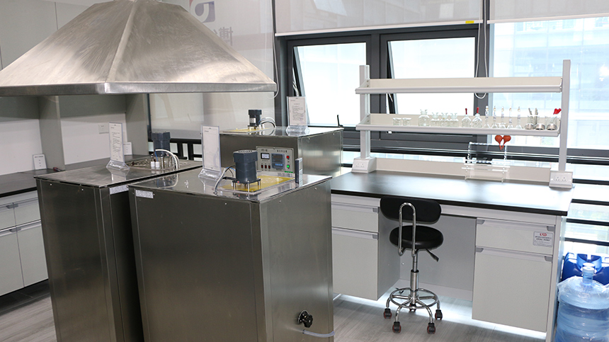 博納檢測在長?，F(xiàn)代采購實驗臺